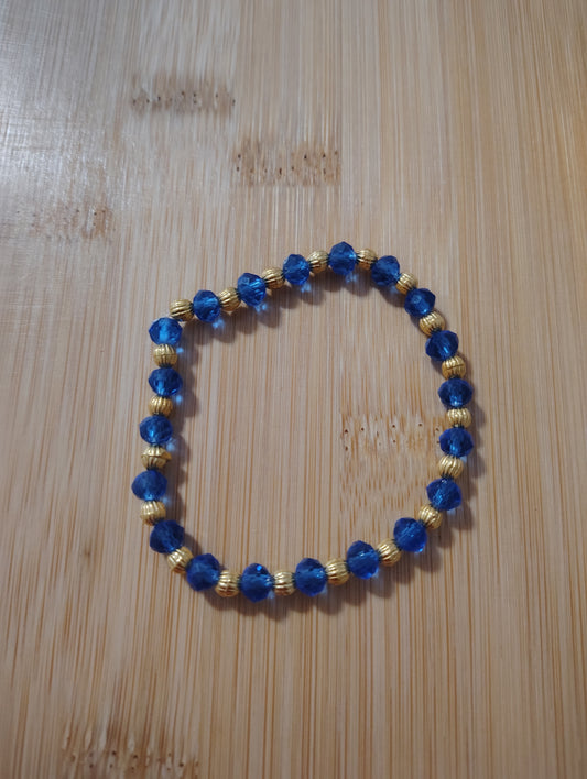 Beautiful Blue and Gold Beaded Bracelet